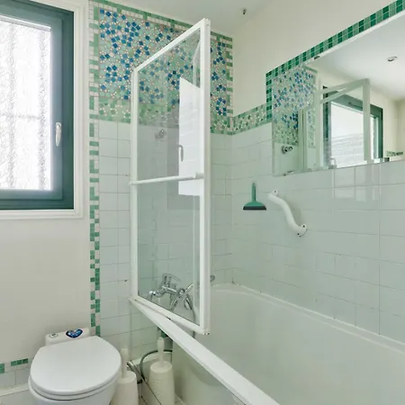 Apartmán Guestready - Serene Near La *